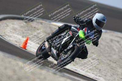 media/Nov-01-2025-TrackDaz (Sat) [[2b4d5192bc]]/B Group/1220pm (Turn 2 Outside)/